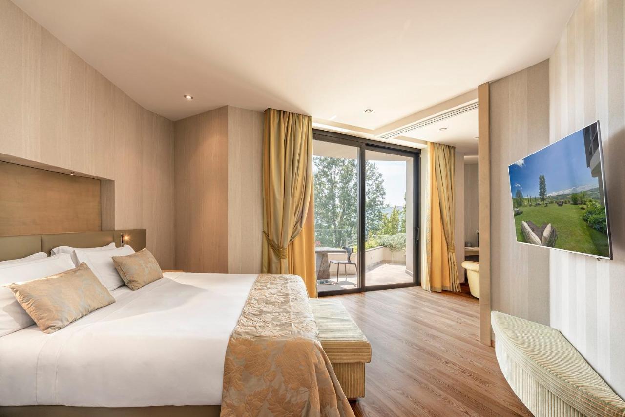 Il Boscareto Resort&Spa Serralunga d'Alba Esterno foto