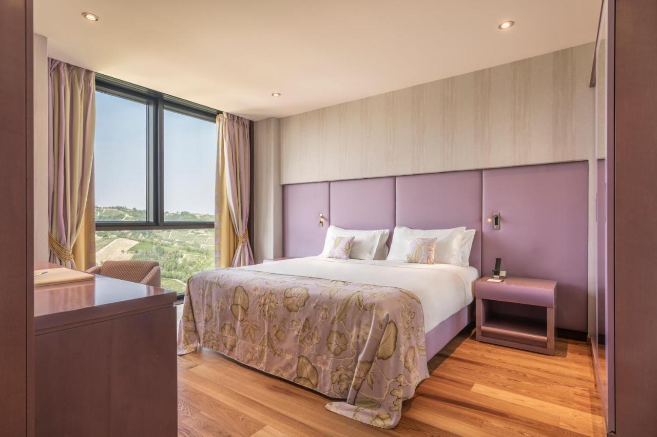 Il Boscareto Resort&Spa Serralunga d'Alba Esterno foto