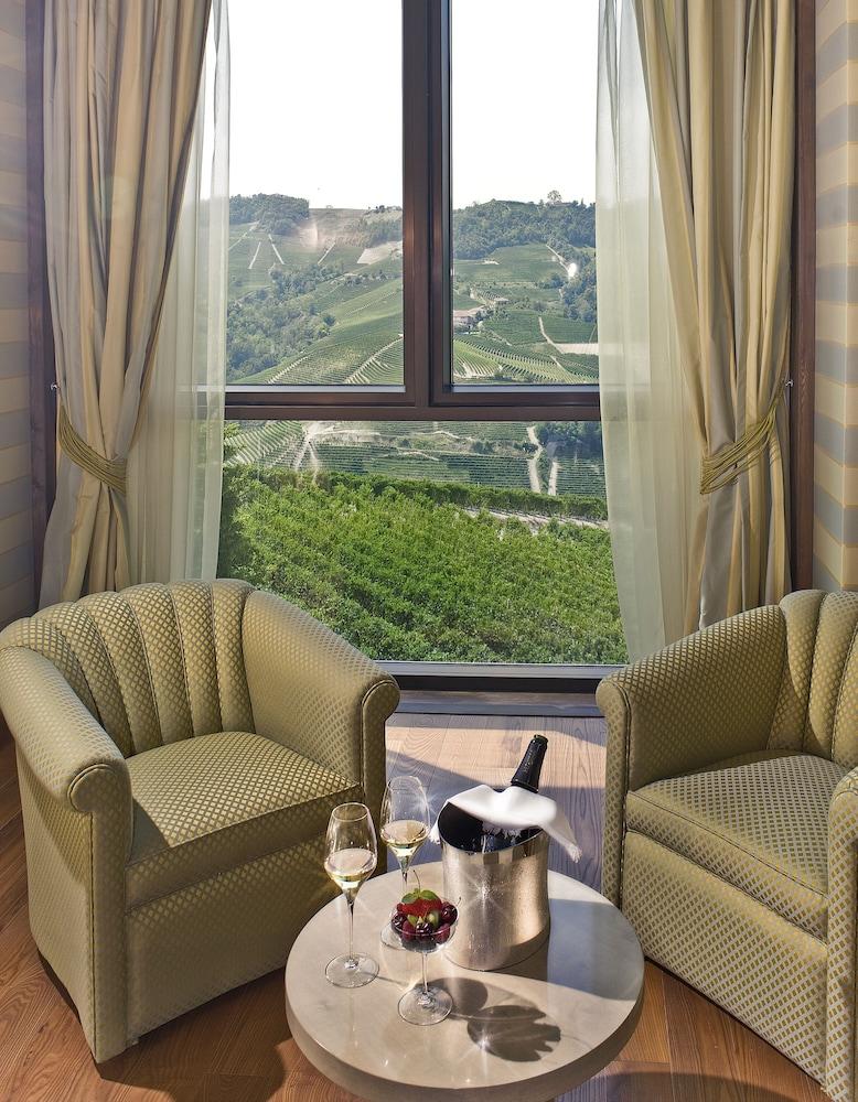 Il Boscareto Resort&Spa Serralunga d'Alba Esterno foto