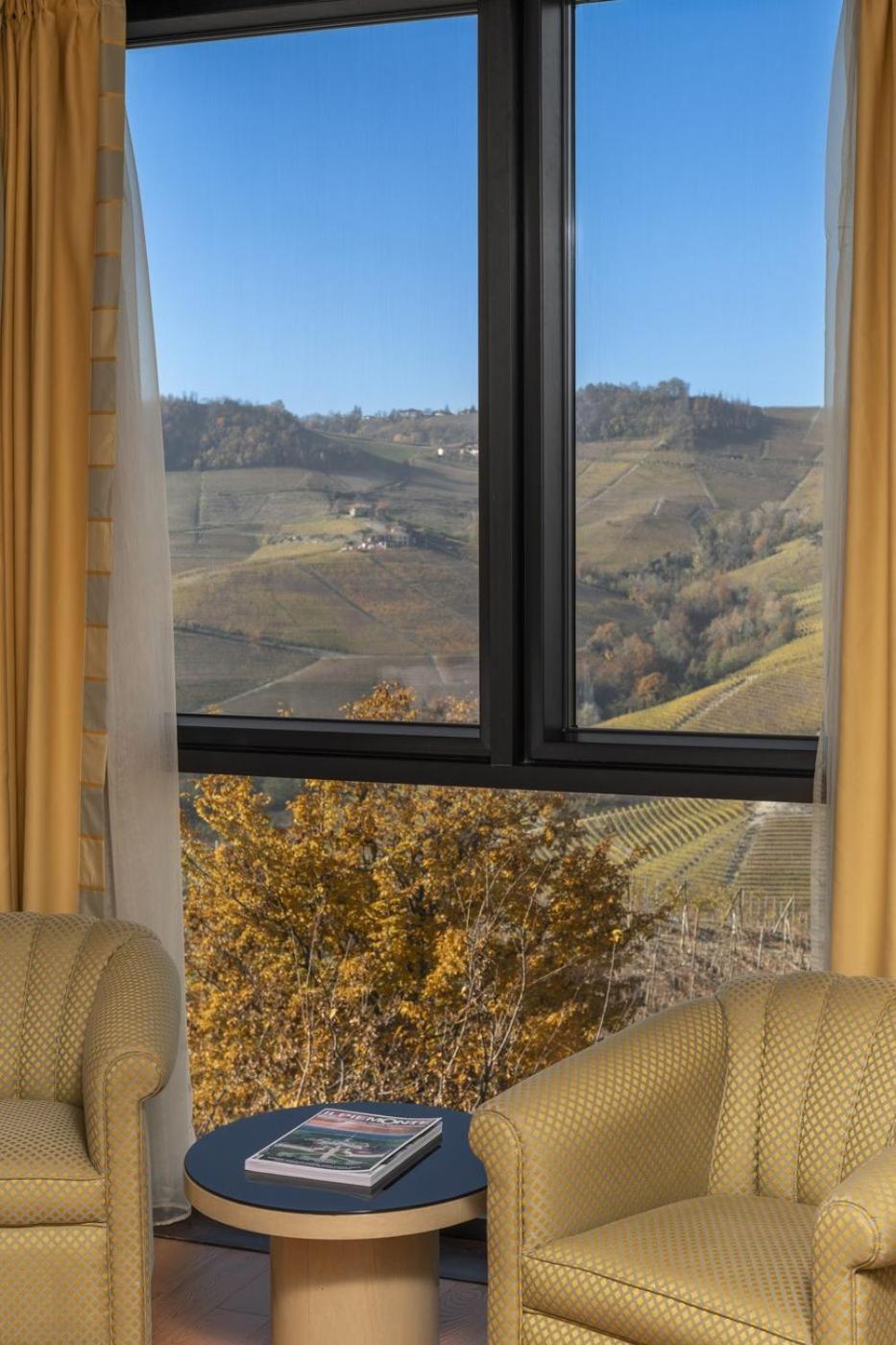 Il Boscareto Resort&Spa Serralunga d'Alba Esterno foto